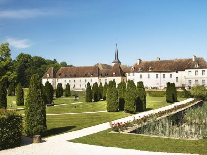 Linnassa majoittuminen Burgundi